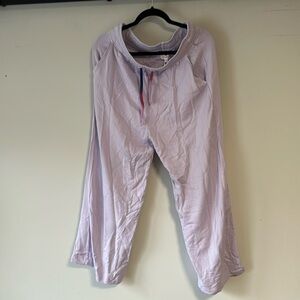 Women’s sundry NWT cropped sweatpants. Lightweight and great for spring.